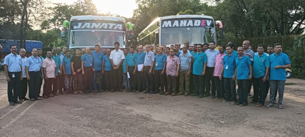 October 06 Tour to Jejuri and other holy places (4)